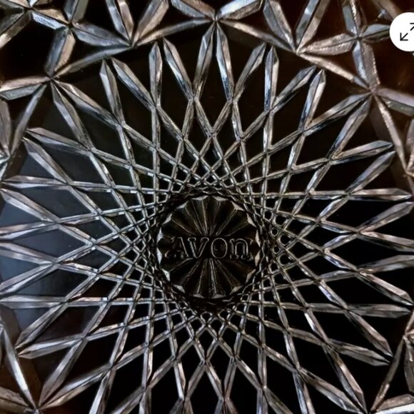 Vintage Avon Clear Pressed Glass Nut Candy Or Trinket Dish 6.25 in - Picture 7 of 8